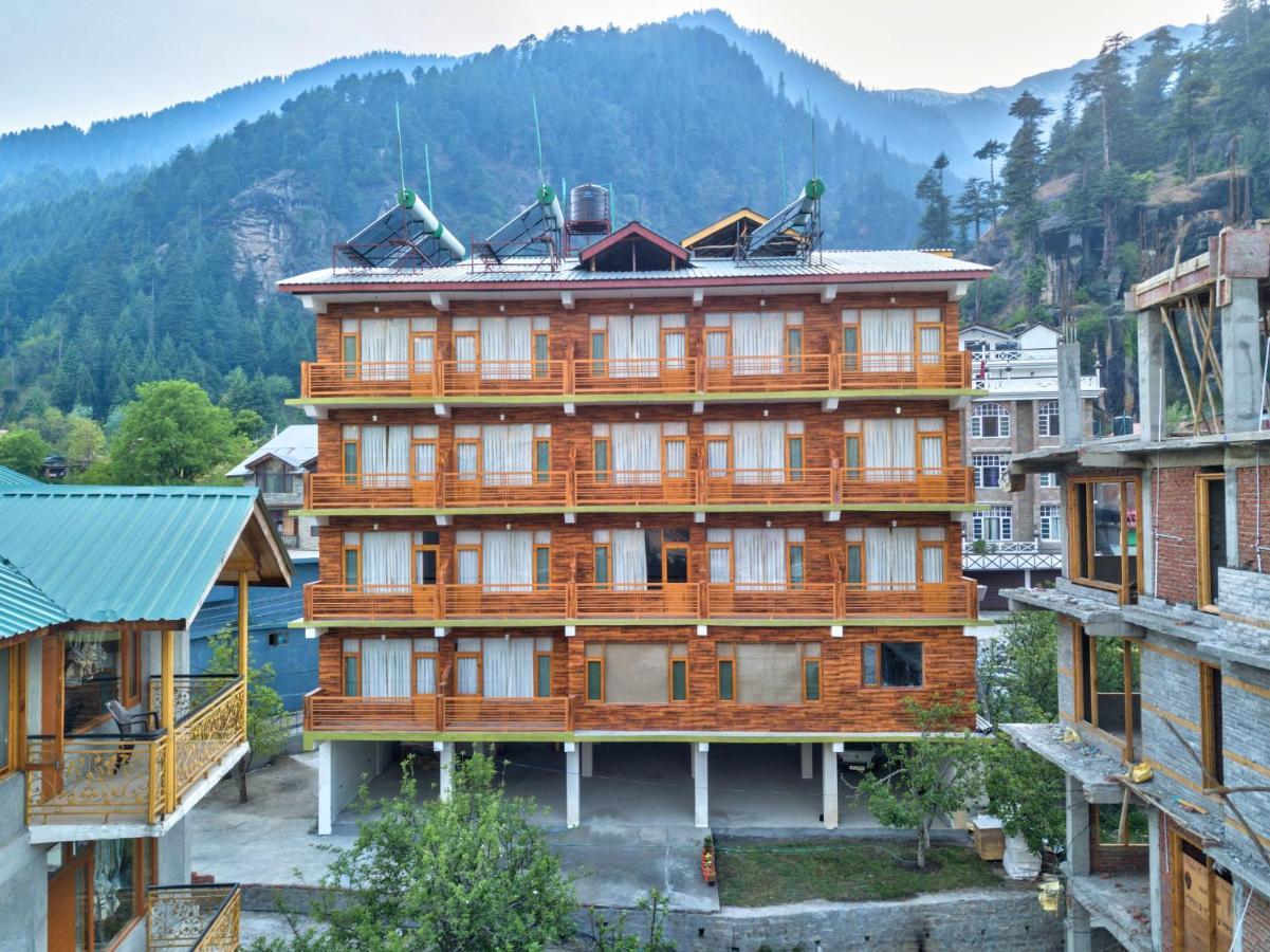 Hotel Swastik Grand Manali Esterno foto