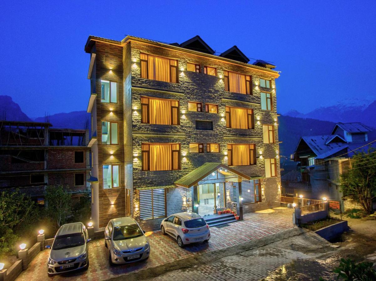 Hotel Swastik Grand Manali Esterno foto