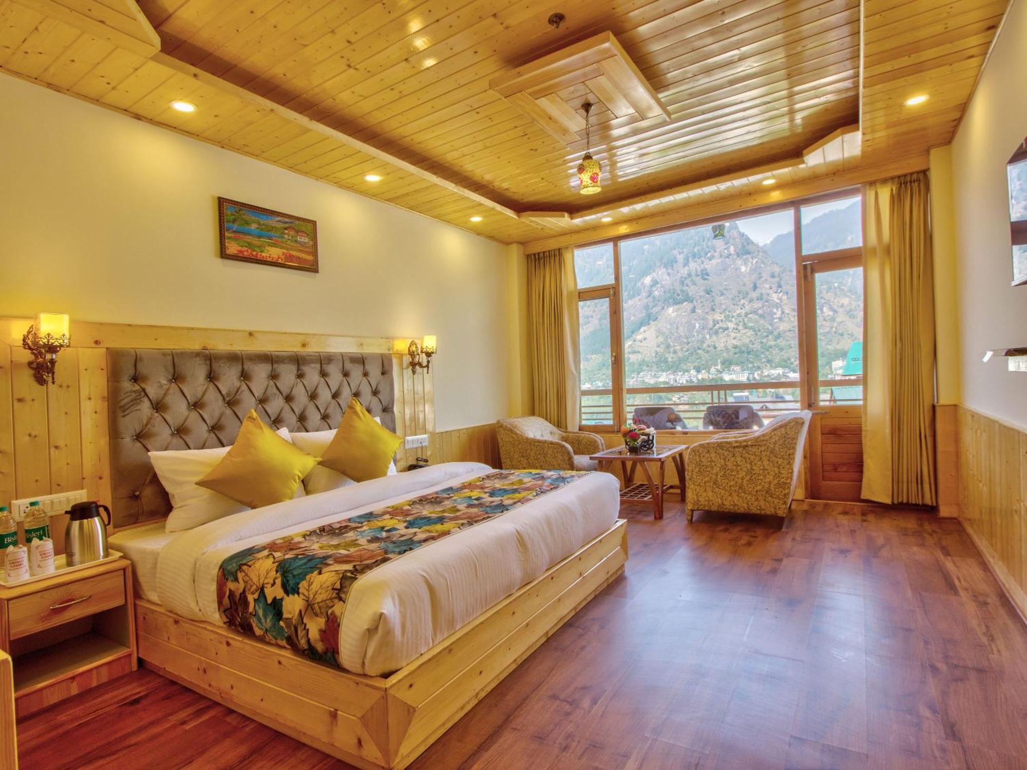 Hotel Swastik Grand Manali Esterno foto