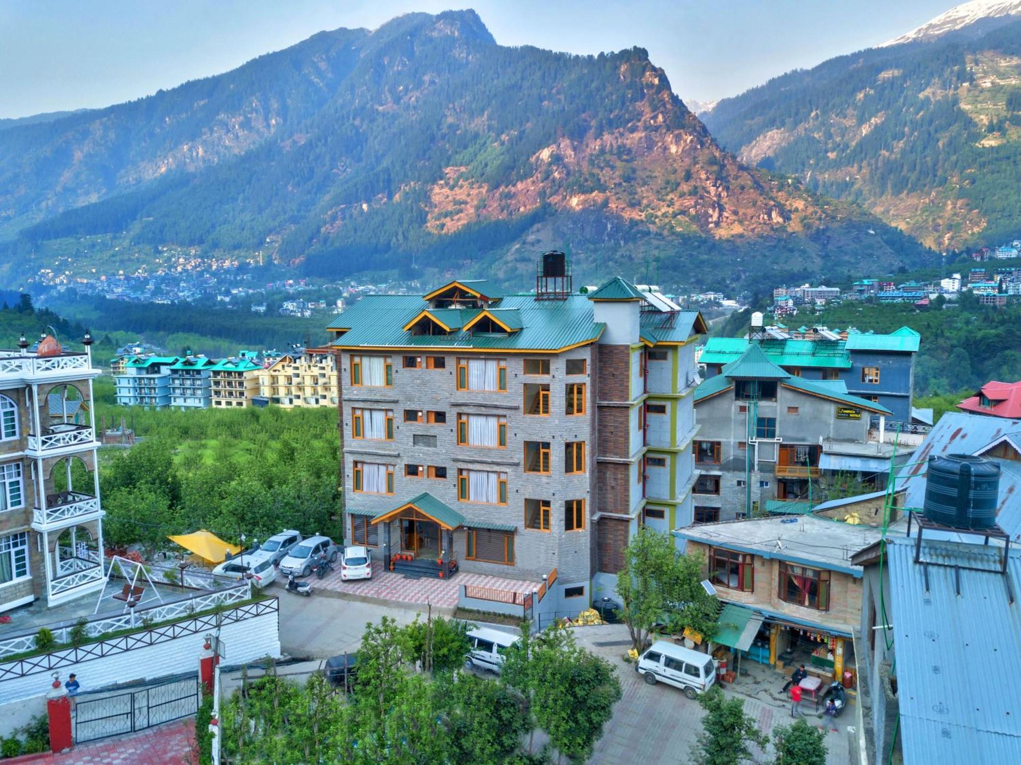 Hotel Swastik Grand Manali Esterno foto